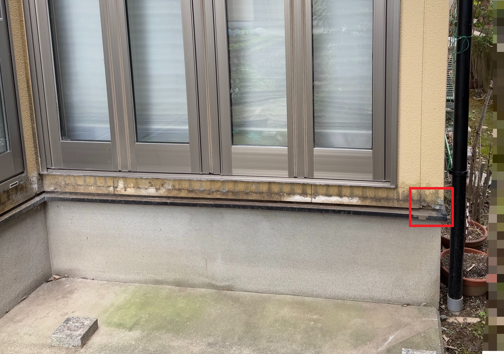 外壁が傷んでいます