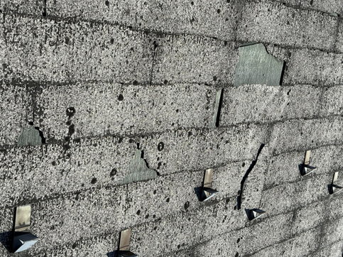 スレート屋根の割れ