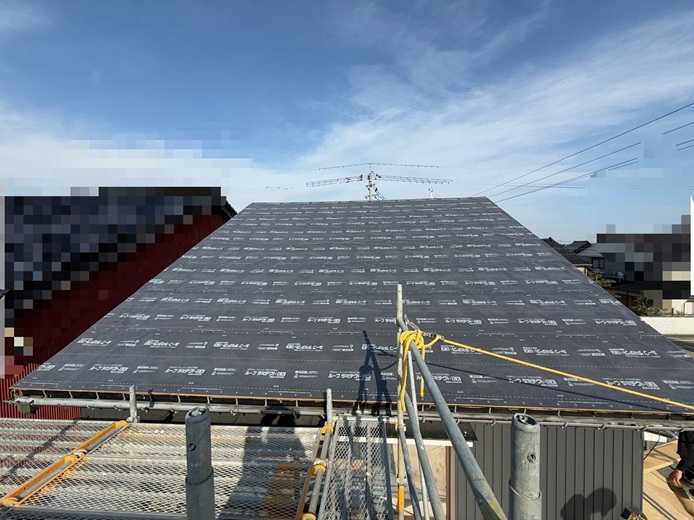 防水シートを設置