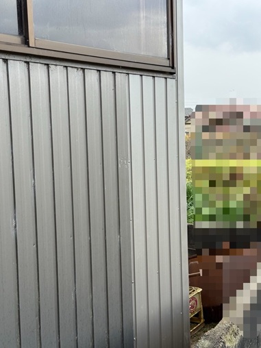 剥がれたガルバを張り替え