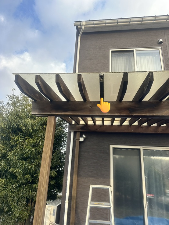 ウッドデッキの垂木交換