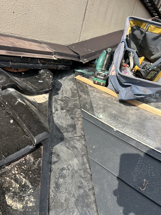 谷板金、AT葺き