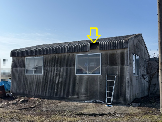 物置屋根のスレート飛散