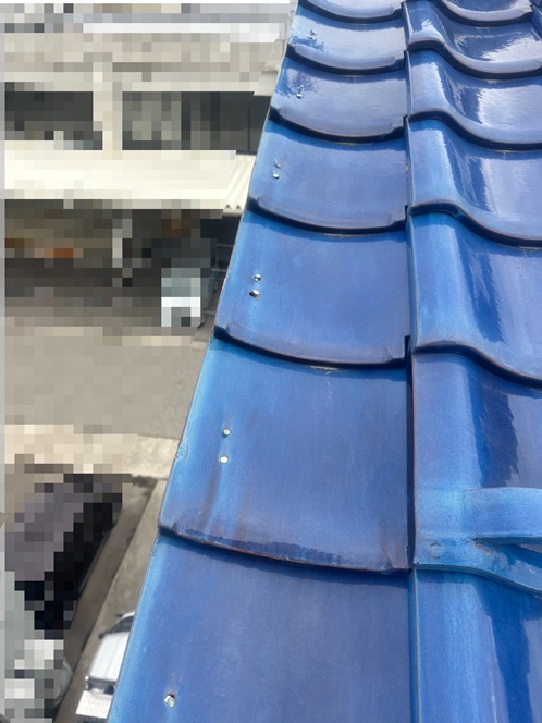 ケラバ瓦をビスで固定