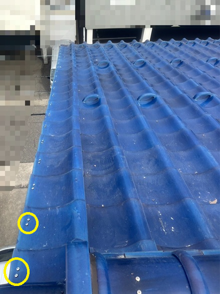 ケラバ瓦をビスで固定