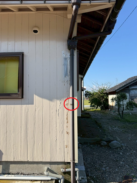 雨どいの金具外れ