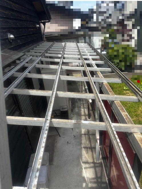 ポリカ波板撤去