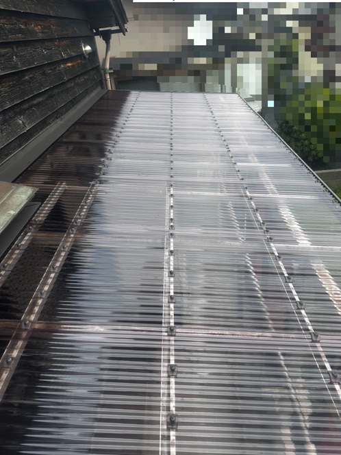 ポリカ波板を設置