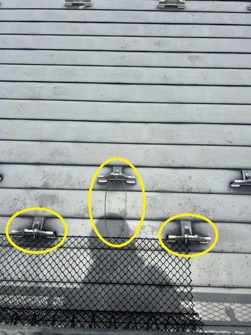 雪止め金具にゆきもちくん取付金具