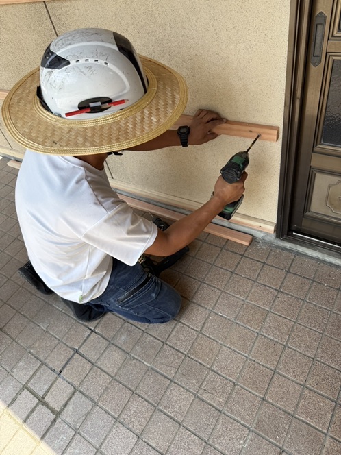 胴縁取り付け