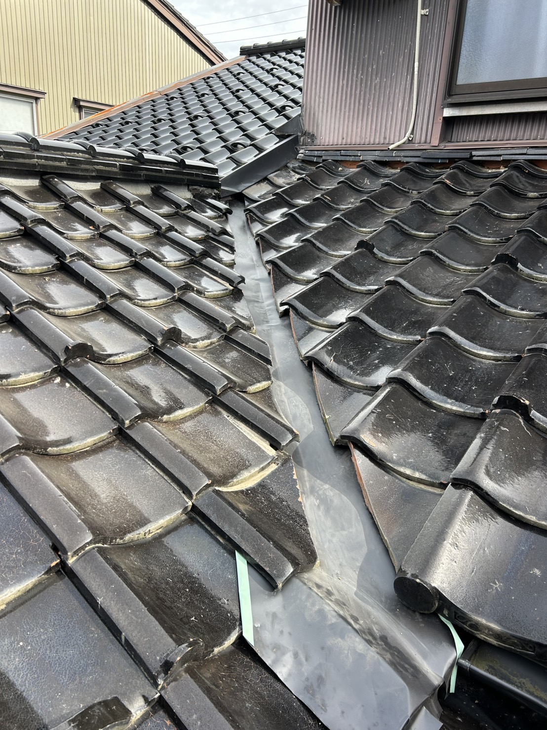 谷板金交換完了