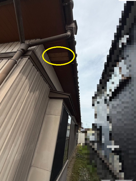 軒天の剝がれ