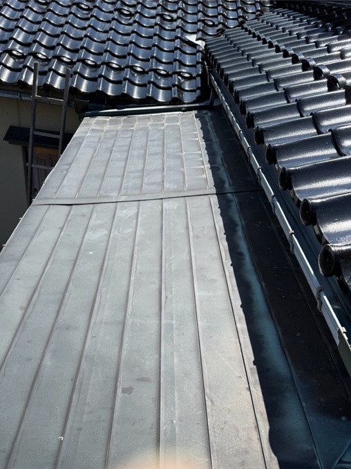 雨漏り銅板屋根