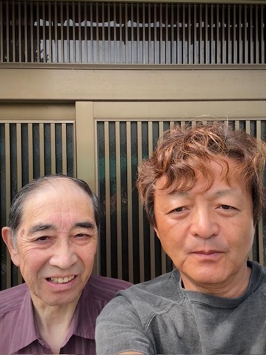 【高岡市のお客様】瓦屋根の歪んでズレていた積み直し・葺き替え工事を行った高岡市の高橋様より施工後のご感想をいただきました